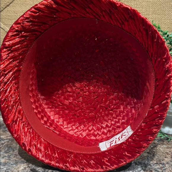 Vintage Red Fisk Hat - Picture 8 of 9